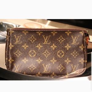 Louis Vuitton Clutch Purse